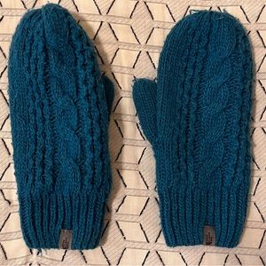 The North Face Cable Knit Mittens